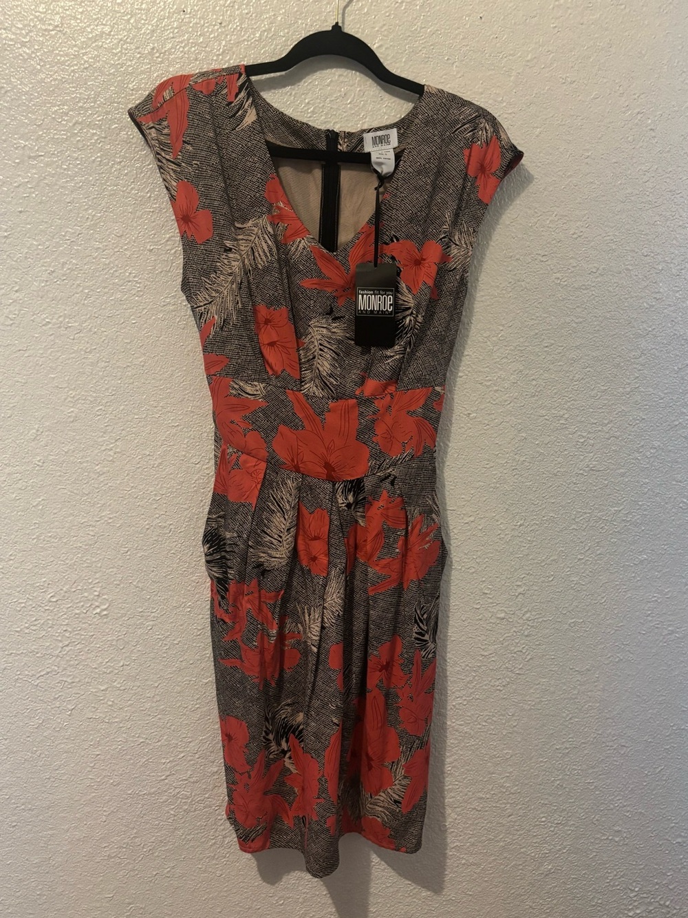 Monroe Cap-Sleeve Floral Tie-Waist Midi Dress in Coral and Gray